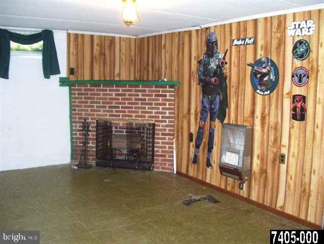 323 Pinehurst Road York, PA 17402 - Photo 13 of 16 Gallery Image 13