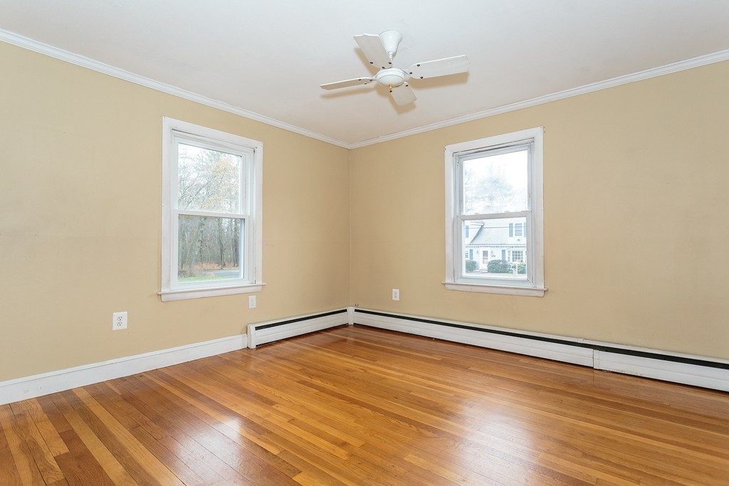 21 Hathaway Road Wilmington, MA 01887 - Photo 13 of 20