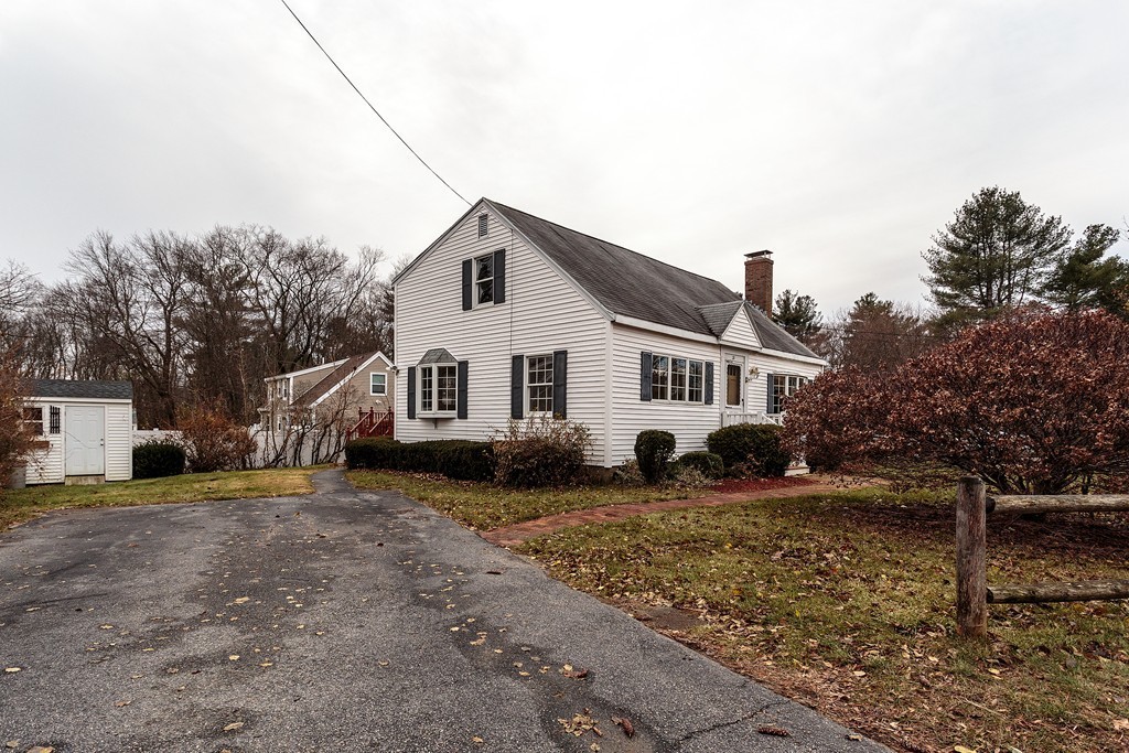 21 Hathaway Road Wilmington, MA 01887 - Photo 3 of 20