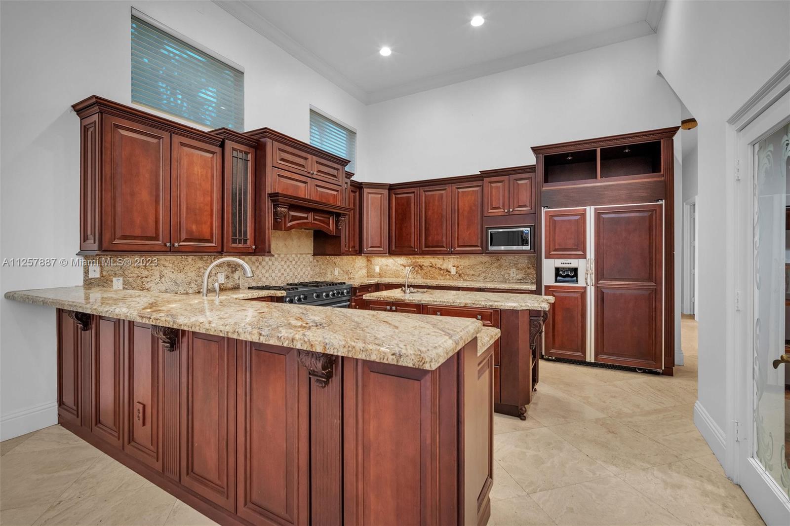 12850 Hunters Point Southwest Ranches, FL 33330 - Photo 19 of 63