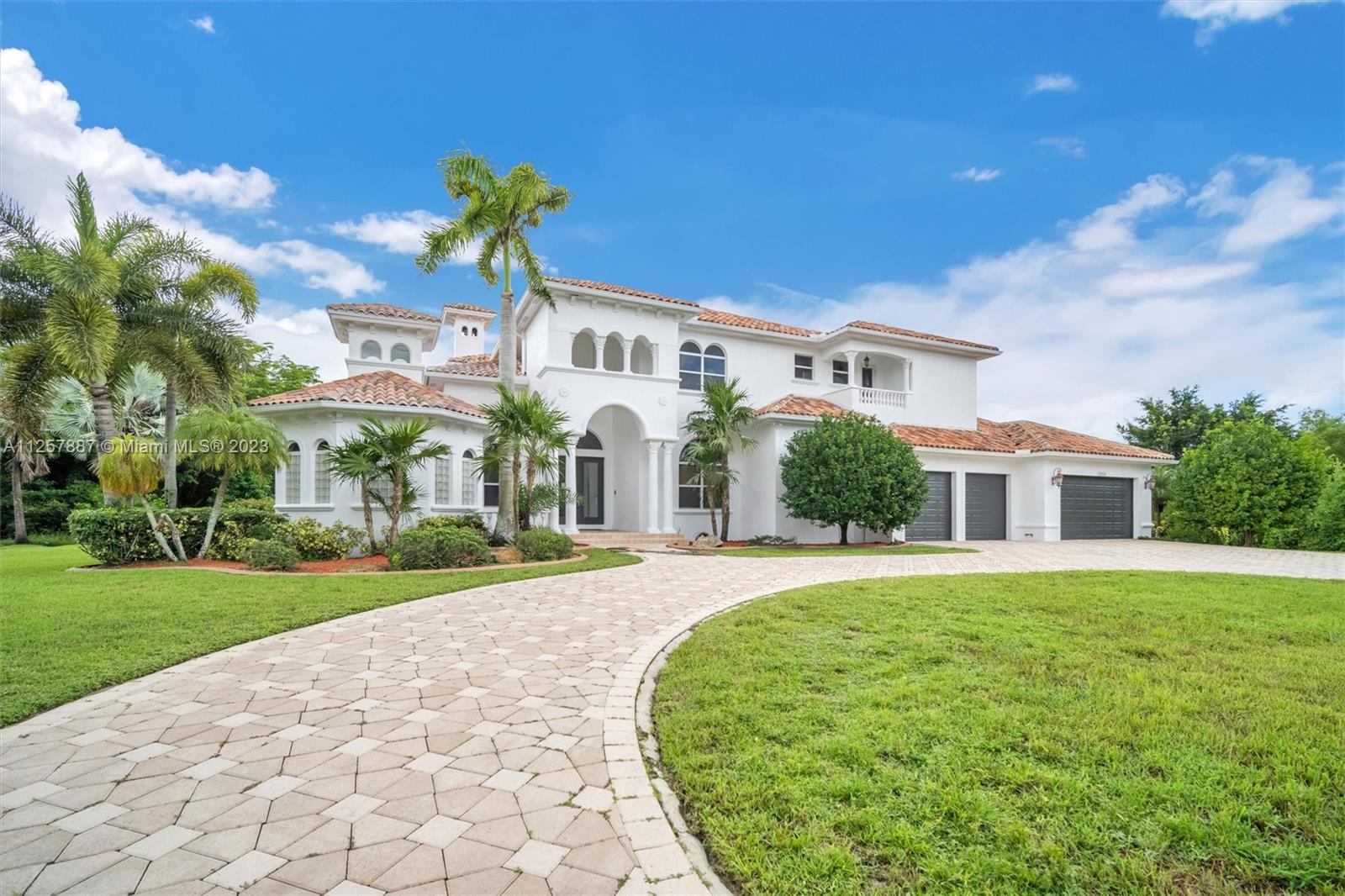 12850 Hunters Point Southwest Ranches, FL 33330 - Photo 2 of 63