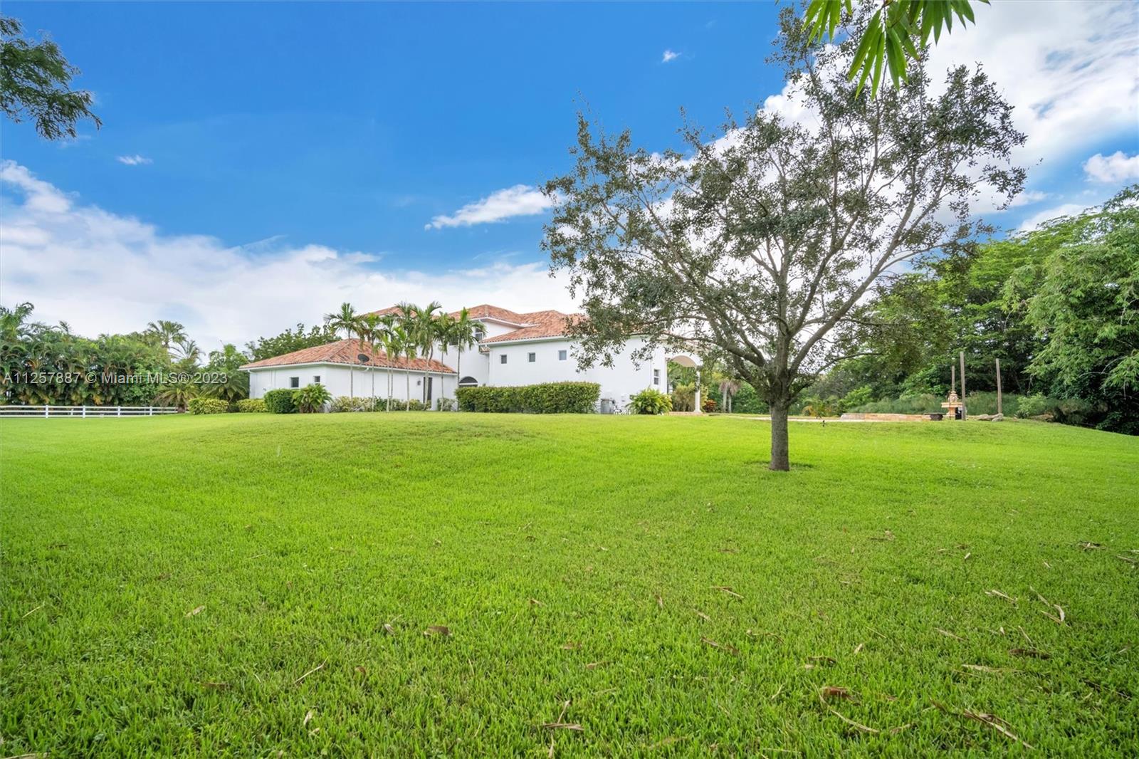 12850 Hunters Point Southwest Ranches, FL 33330 - Photo 53 of 63