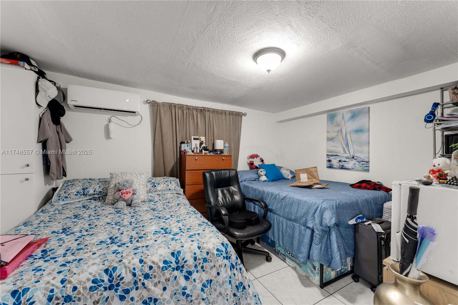 4641 Southwest 112th Avenue Miami, FL 33165 - Photo 16 of 45 Gallery Image 16