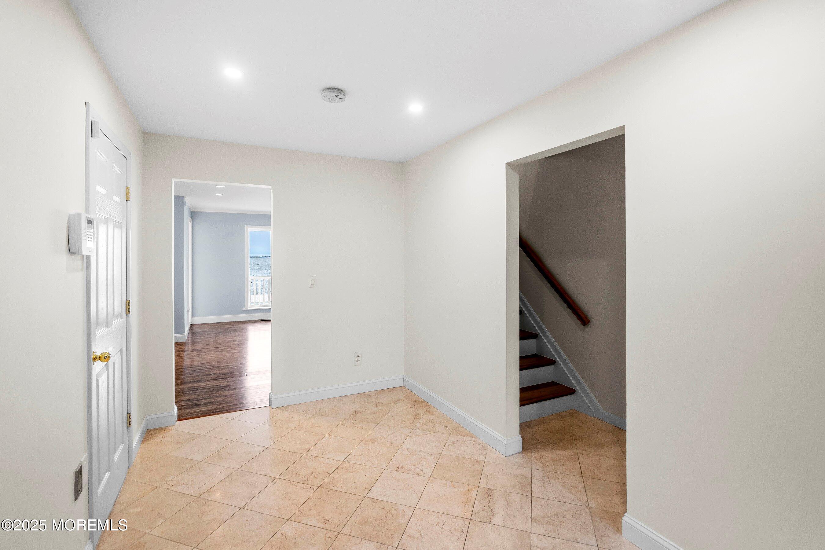 63 Rochester Drive Brick, NJ 08723 - Photo 14 of 48 09-Foyer