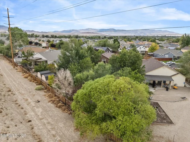 $472,500 | 1353 Winnies Lane, Fernley, NV 89408