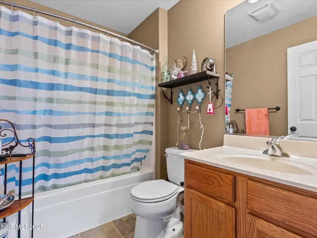 $472,500 | 1353 Winnies Lane, Fernley, NV 89408