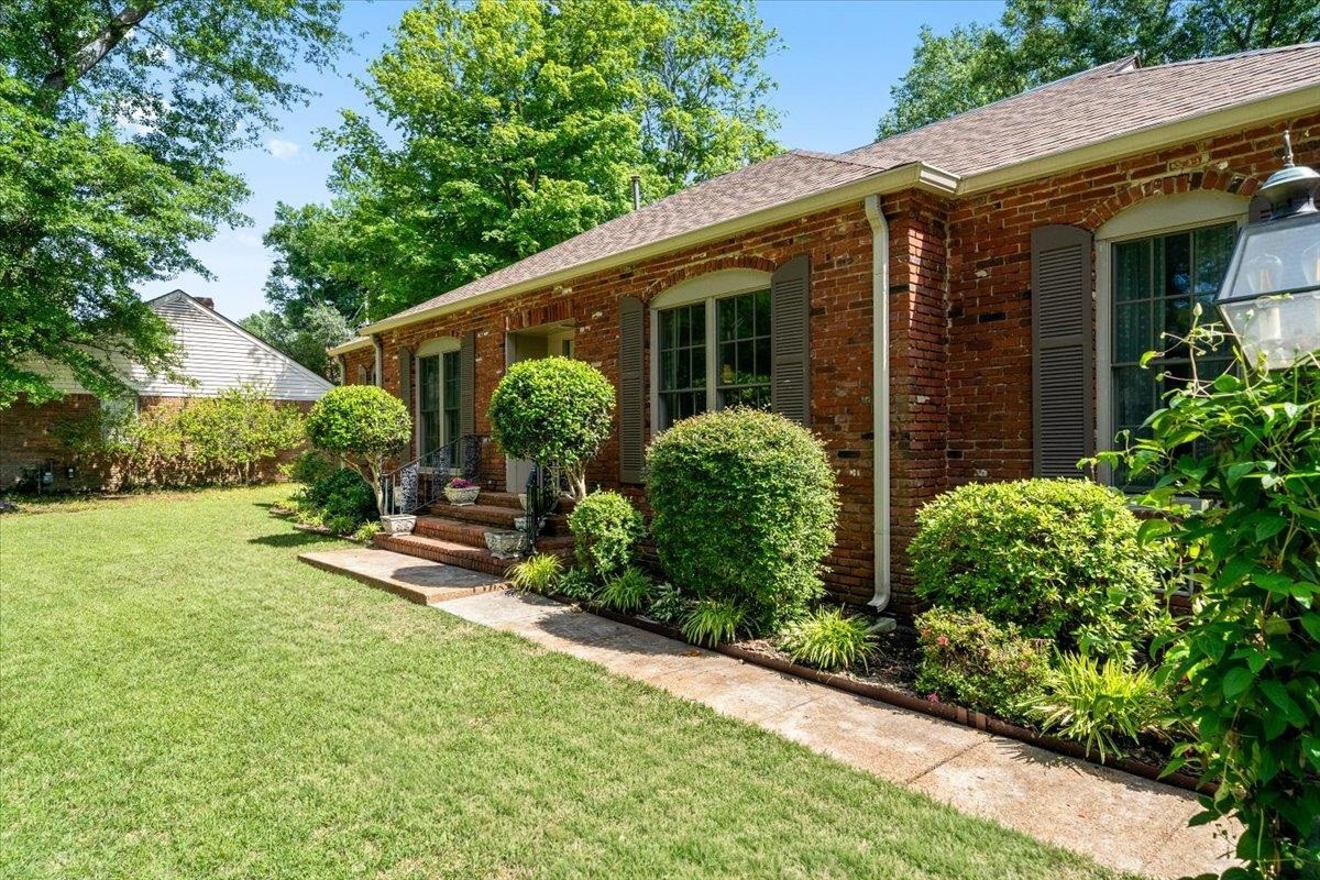 4847 Kaye Road Memphis, TN 38117 - Photo 4 of 40 Gallery Image 4