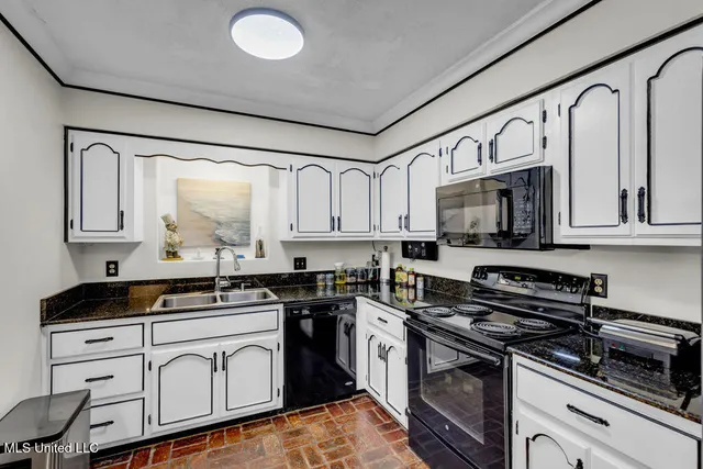 $356,000 | 2512 Old Shell Landing Road, Ocean Springs, MS 39564