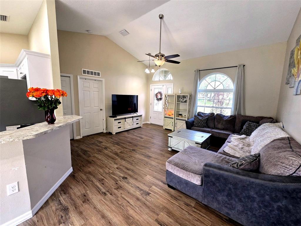 5434 Parnell Avenue Spring Hill, FL 34608 - Photo 11 of 32