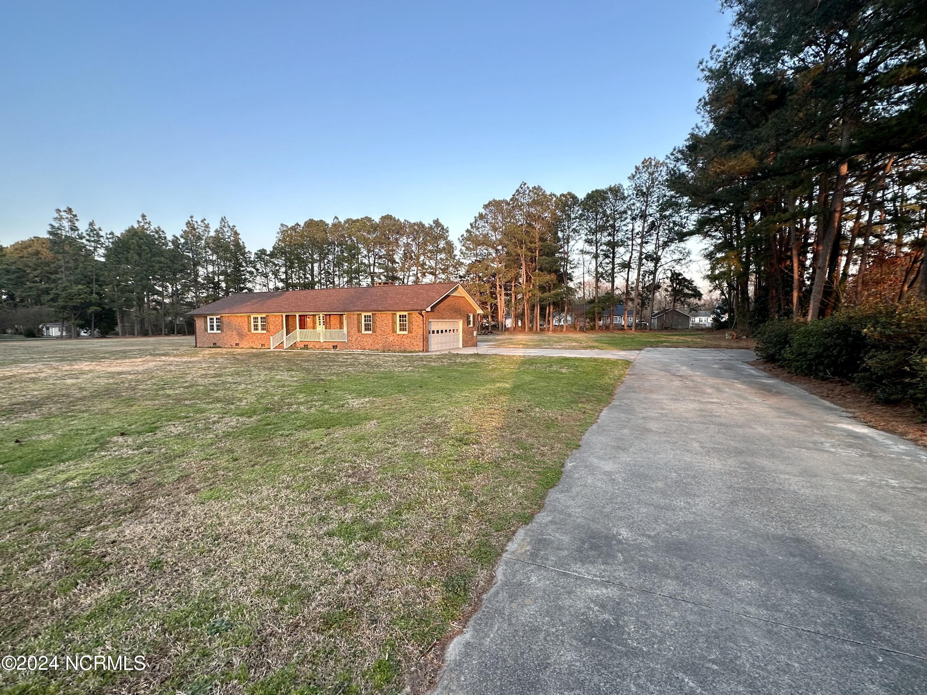 271 Cricket Ridge Road Mount Olive, NC 28365 - Photo 1 of 17 IMG_0967
