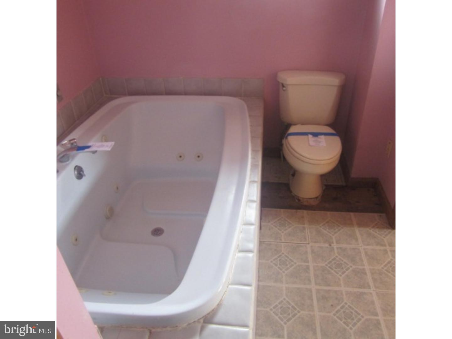 10 Timber Creek Road Stratford, NJ 08084 - Photo 4 of 13