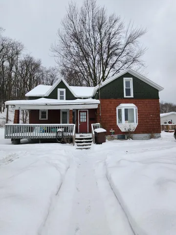 $105,000 | 1514 Main Street, Manistee, MI 49660