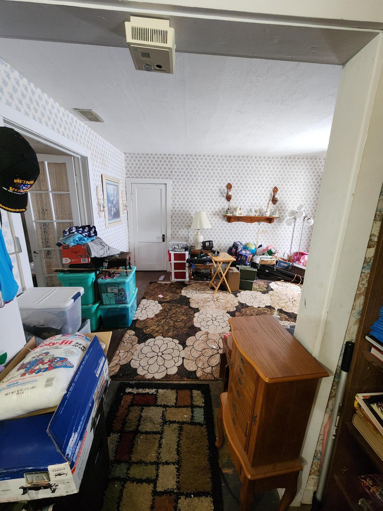 1514 Main Street Manistee, MI 49660 - Photo 2 of 9 20250113_134437