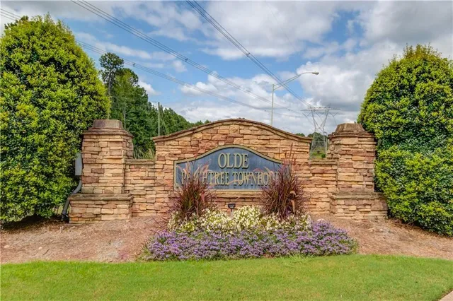 $2,150 | 2656 Pierce Brennen Court Northeast, Lawrenceville, GA 30043