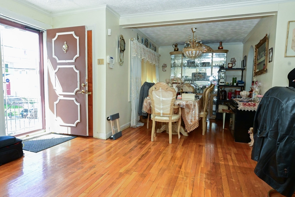 117 Fairmount Street Boston, MA 02124 - Photo 3 of 9