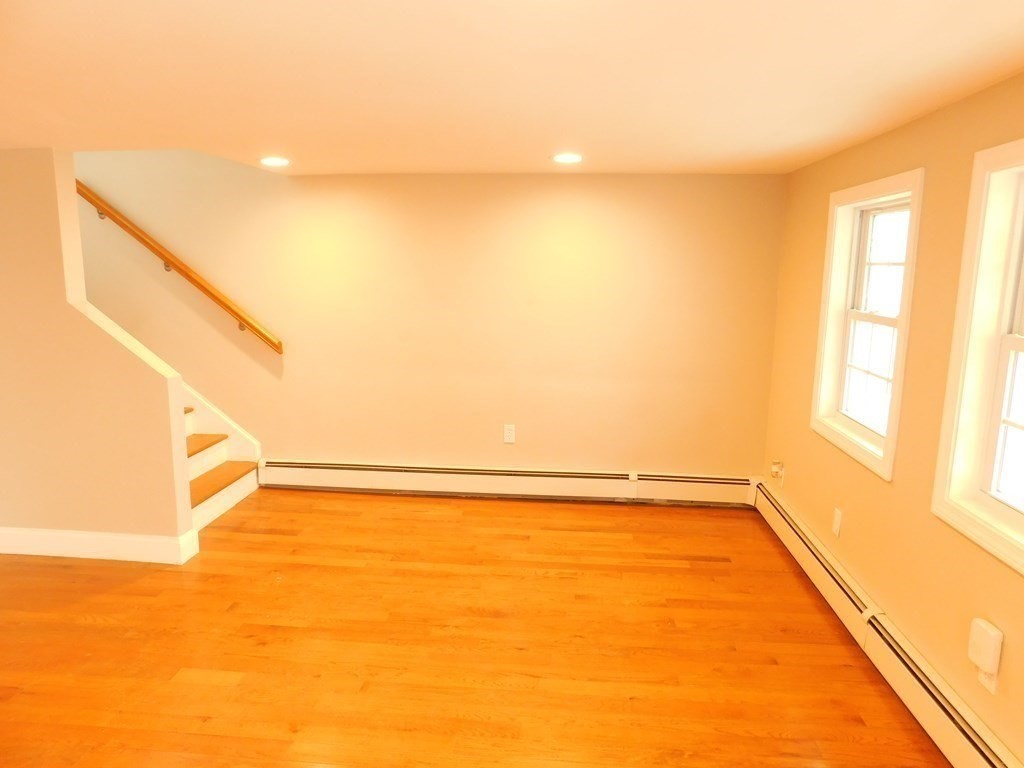 1031 Newhall Street Fall River, MA 02721 - Photo 11 of 23 Gallery Image 11