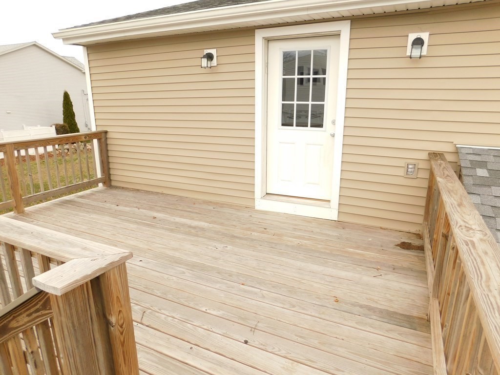1031 Newhall Street Fall River, MA 02721 - Photo 20 of 23 Gallery Image 20