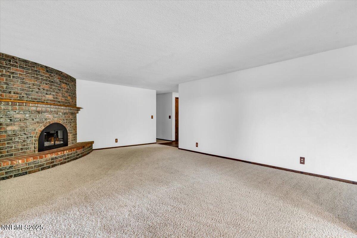 1809 Franklin Road Carson City, NV 89706 - Photo 21 of 40 33-Photo32