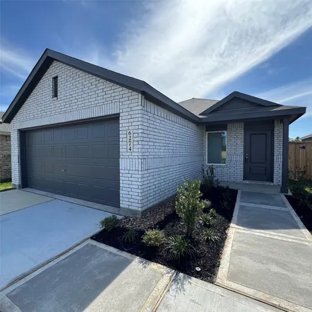 $1,850 | 6274 Alder Crk Drive, Montgomery, TX 77316