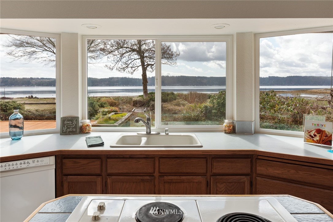 6671 Northeast North Shore Road Belfair, WA 98528 - Photo 12 of 32 Gallery Image 12