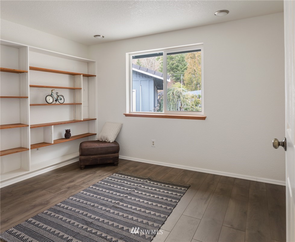 6671 Northeast North Shore Road Belfair, WA 98528 - Photo 18 of 32 Gallery Image 18