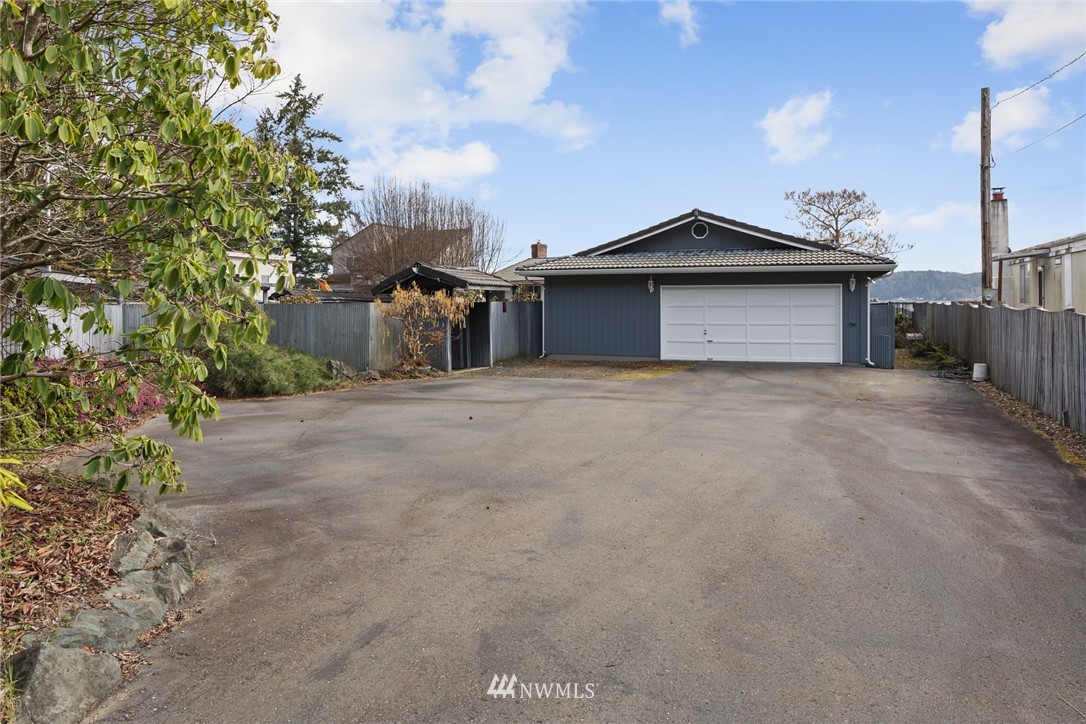 6671 Northeast North Shore Road Belfair, WA 98528 - Photo 27 of 32 Gallery Image 27