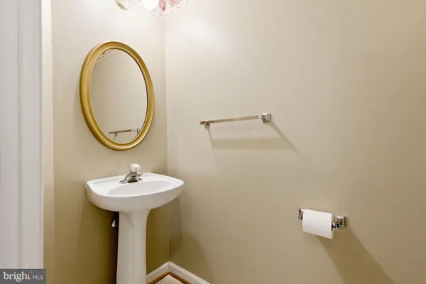 $2,700 | 6120 Newport Terrace, Frederick, MD 21701
