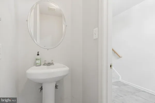 $2,700 | 6120 Newport Terrace, Frederick, MD 21701