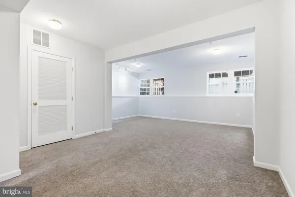 $2,700 | 6120 Newport Terrace, Frederick, MD 21701