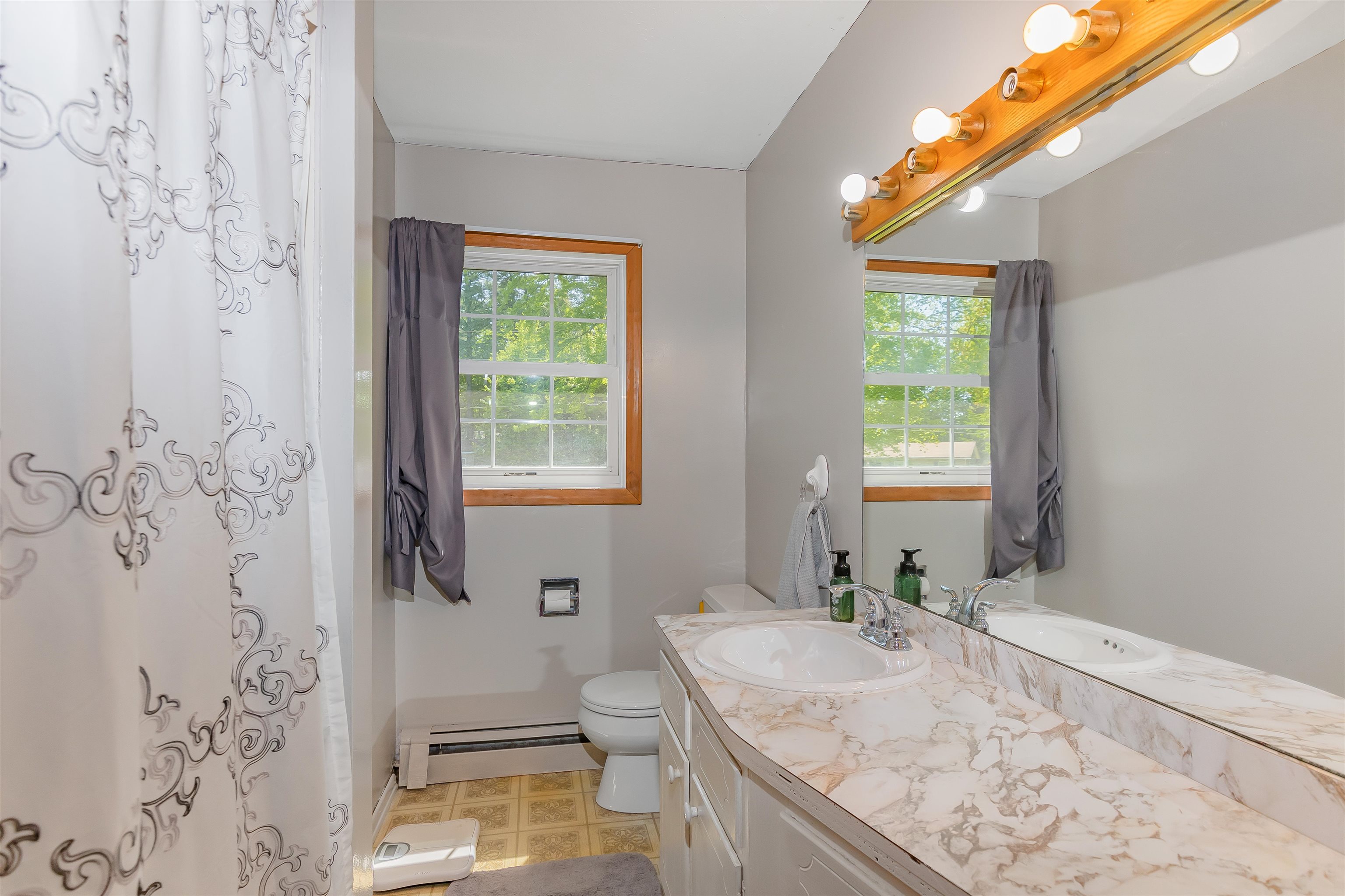 215 Meadow Ridge Lane Georgia, VT 05468 - Photo 12 of 37 Gallery Image 12