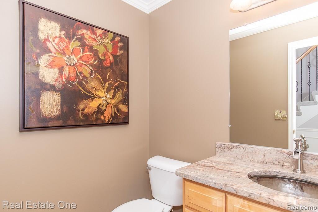 1845 Cloverdale Drive Rochester, MI 48307 - Photo 17 of 61 Cloverdale MLS-W015.jpg