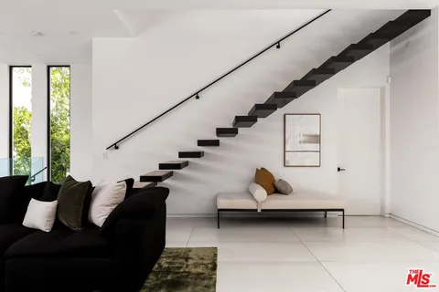 $4,725,000 | 2419 El Contento Drive, Los Angeles, CA 90068