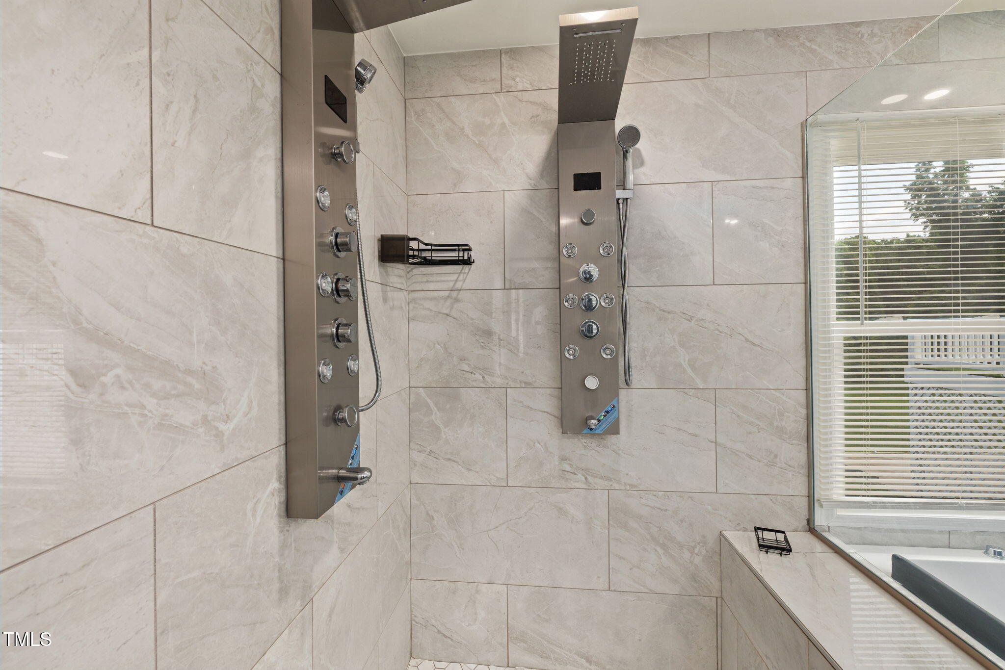 2315 Oxford Road Henderson, NC 27536 - Photo 23 of 62 a bathroom with a shower