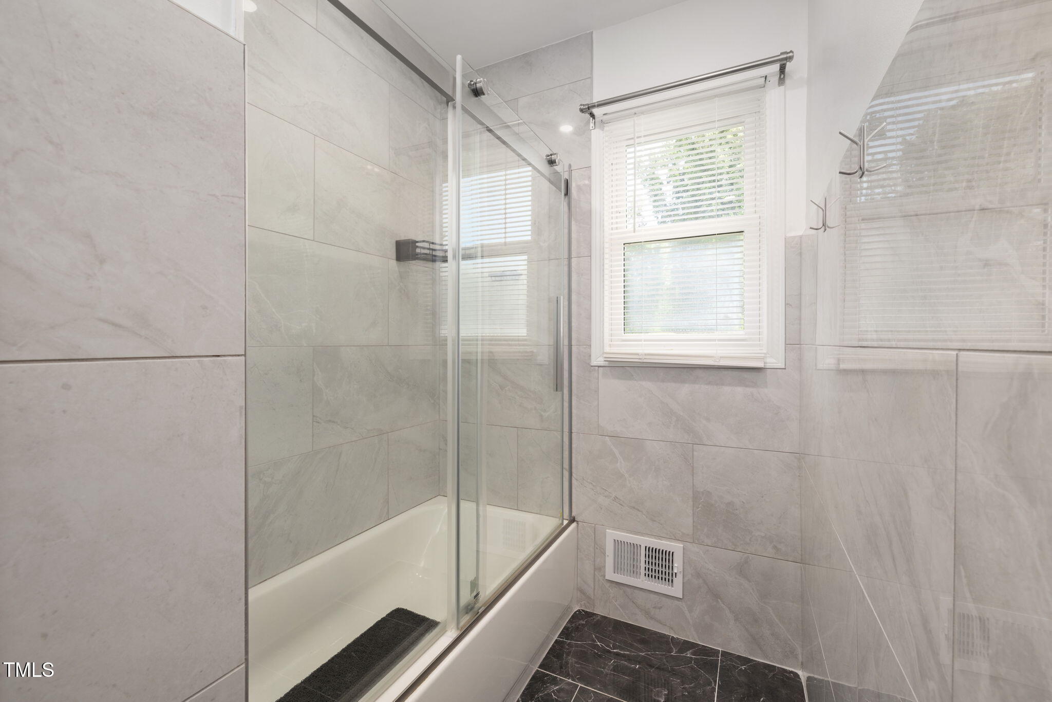 2315 Oxford Road Henderson, NC 27536 - Photo 29 of 62 Guest Bathroom