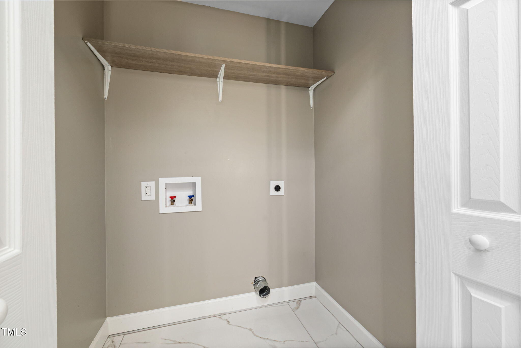 2315 Oxford Road Henderson, NC 27536 - Photo 46 of 62 a view of an empty room