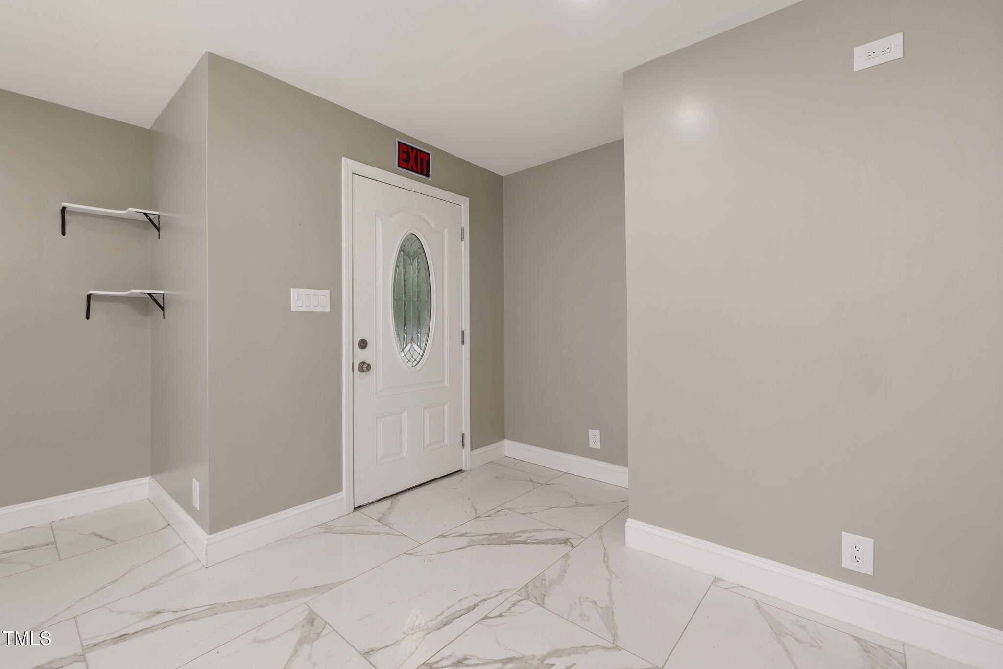 2315 Oxford Road Henderson, NC 27536 - Photo 7 of 62 a view of a hallway