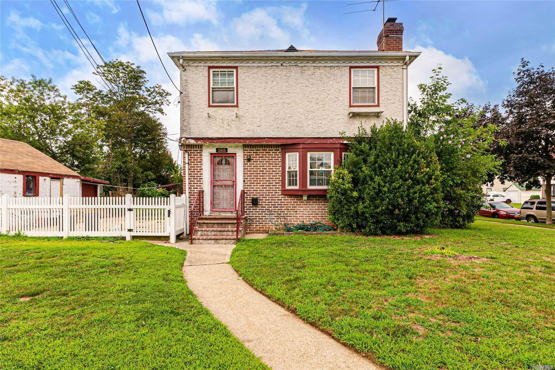 185 Long Beach Road Hempstead, NY 11550 - Photo 1 of 1 Gallery Image 1