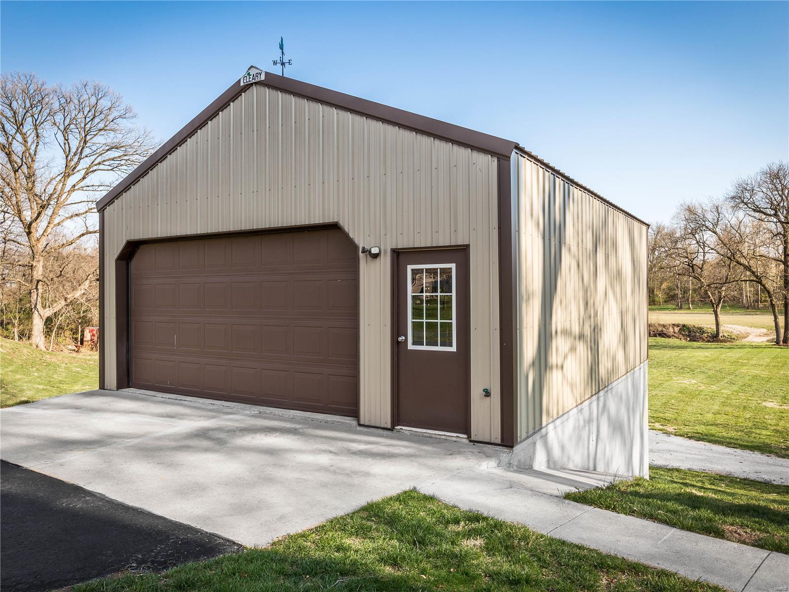 8530 Steele Lane Troy, IL 62294 - Photo 11 of 49