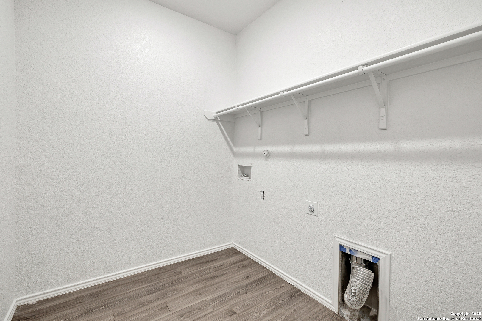 5719 Hematite Rim San Antonio, TX 78222 - Photo 15 of 33