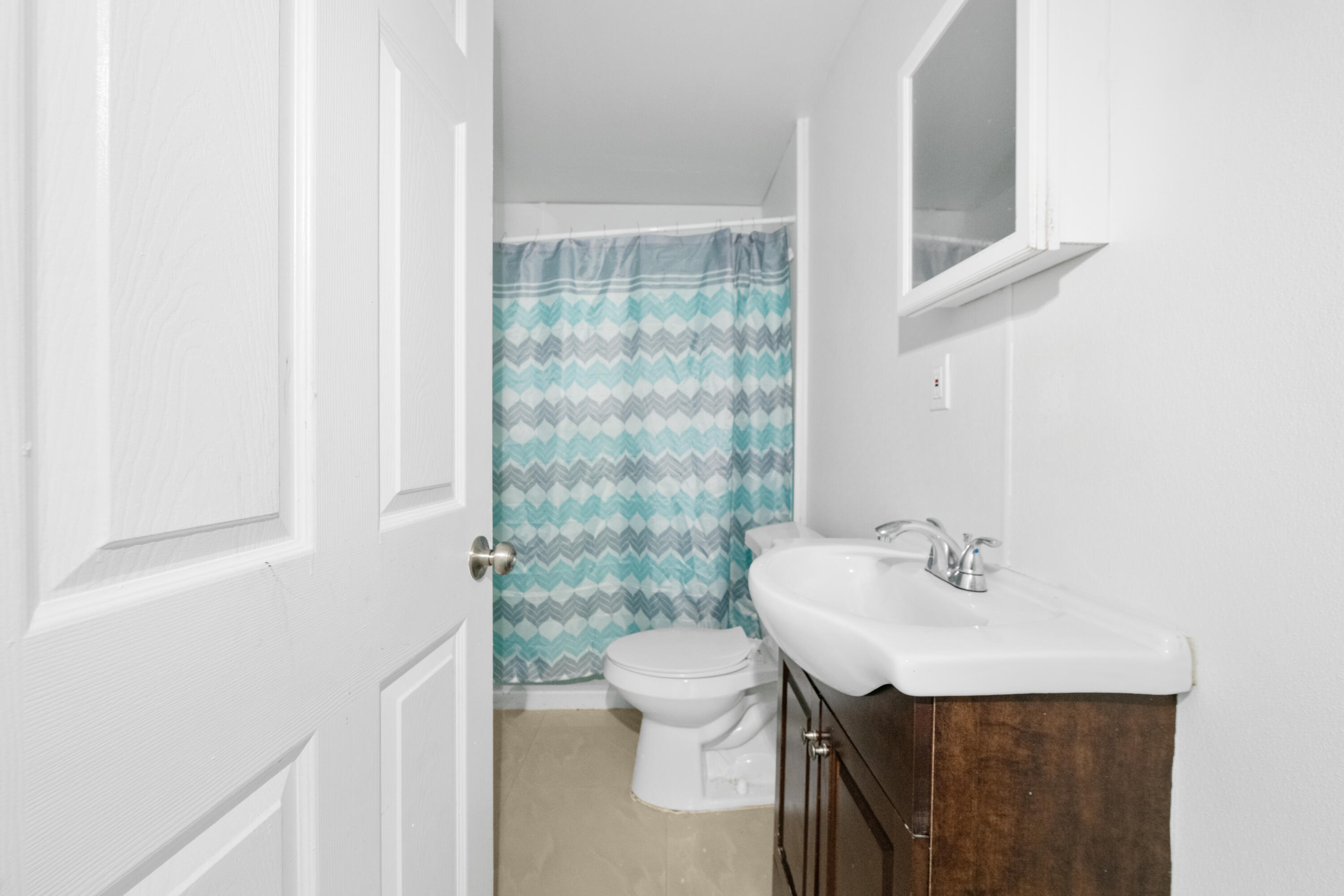 616 West 5th Street Riviera Beach, FL 33404 - Photo 22 of 23 DSC_8682
