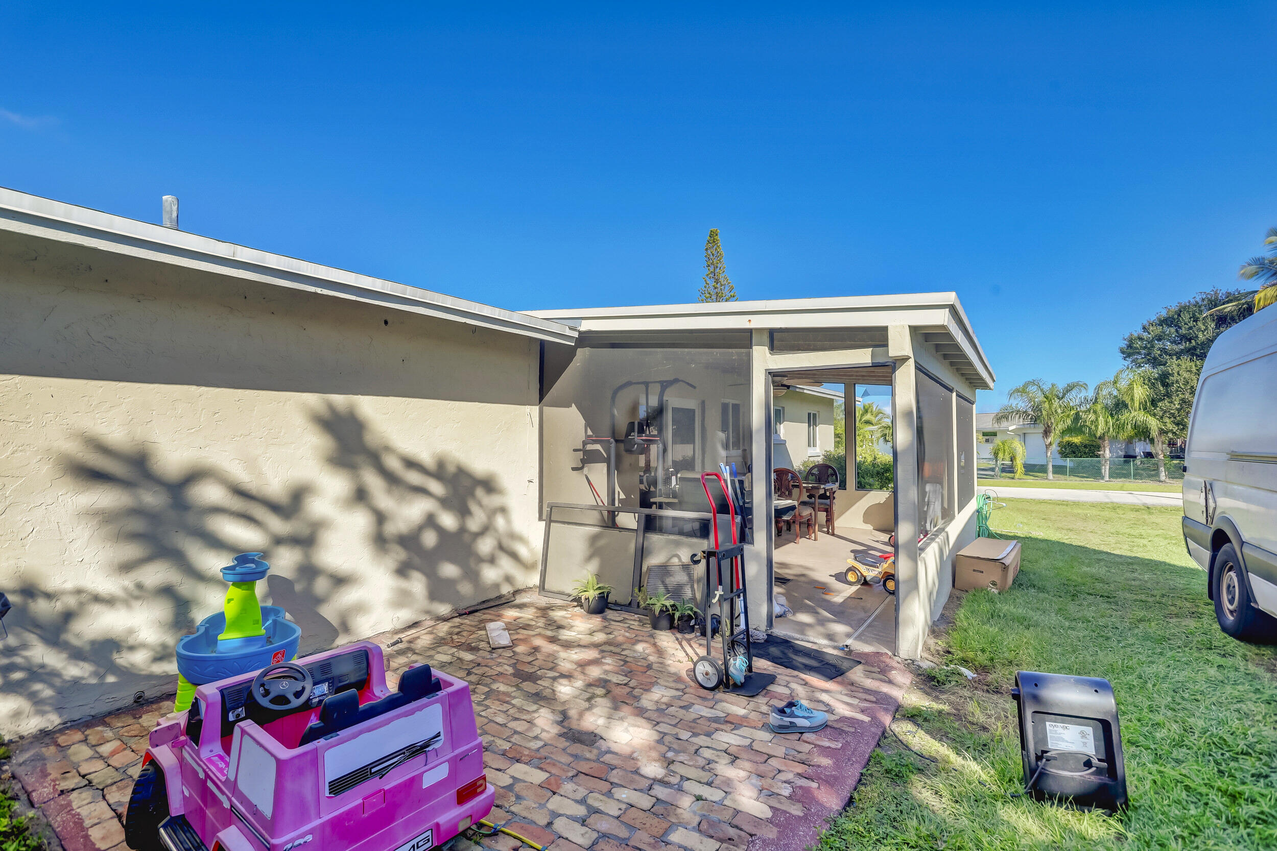 3294 Capri Road Palm Beach Gardens, FL 33410 - Photo 42 of 45 44_44_320a2058