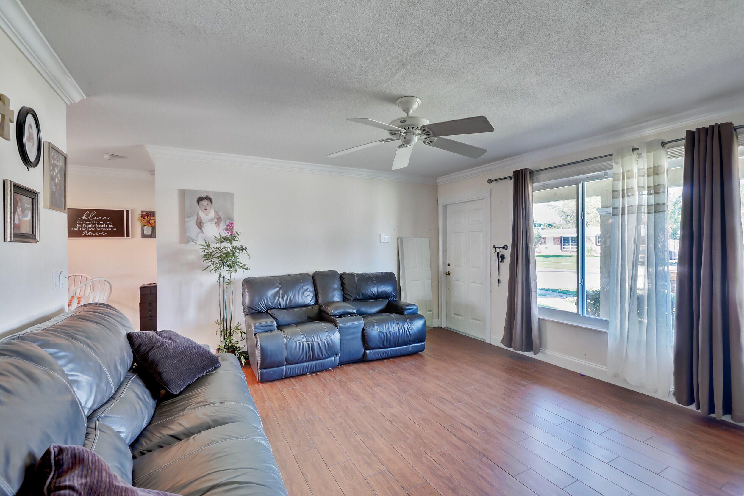3294 Capri Road Palm Beach Gardens, FL 33410 - Photo 9 of 45 11_11_320a1838