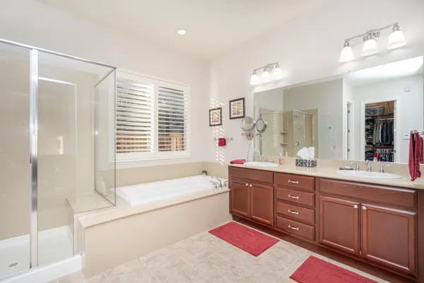 $925,000 | 425 Rockcliff Court, Roseville, CA 95747