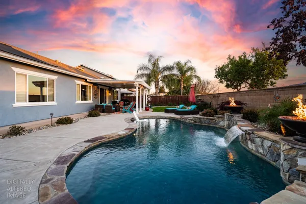 $925,000 | 425 Rockcliff Court, Roseville, CA 95747