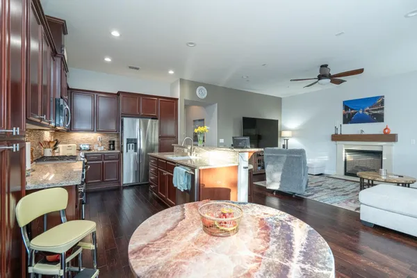 $925,000 | 425 Rockcliff Court, Roseville, CA 95747