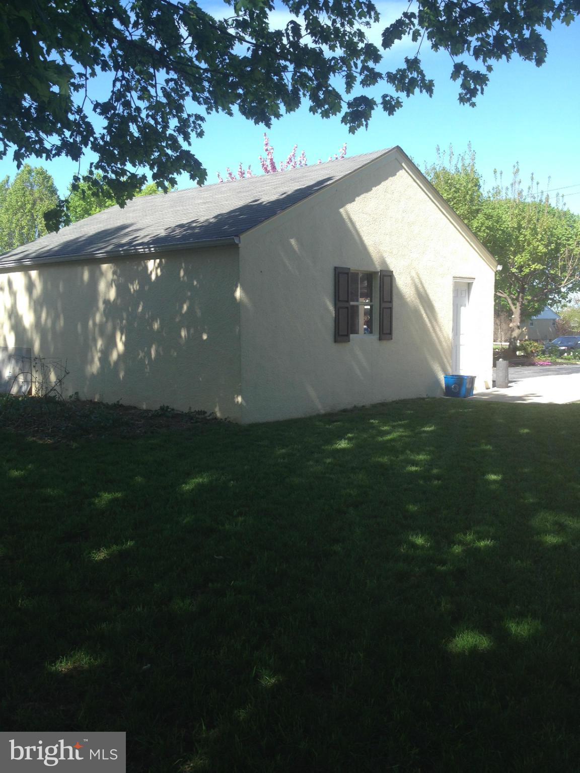 3109 Papermill Road Winchester, VA 22601 - Photo 13 of 28 Lush lawn w/2 car garage
