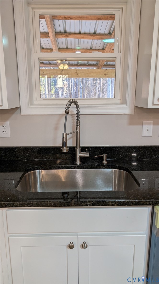 19201 Genito Road Amelia Court House, VA 23002 - Photo 8 of 27