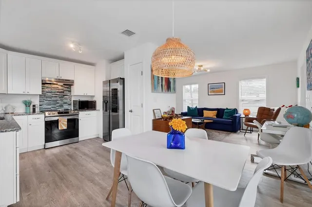 $519,000 | 2375 Bahia Vista Street, Sarasota, FL 34237