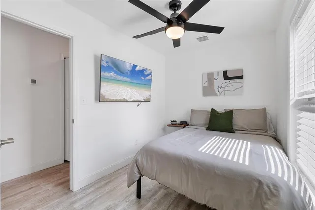 $519,000 | 2375 Bahia Vista Street, Sarasota, FL 34237