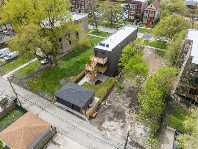 $2,800 | 5921 South Calumet Avenue, Unit 2, Chicago, IL 60637